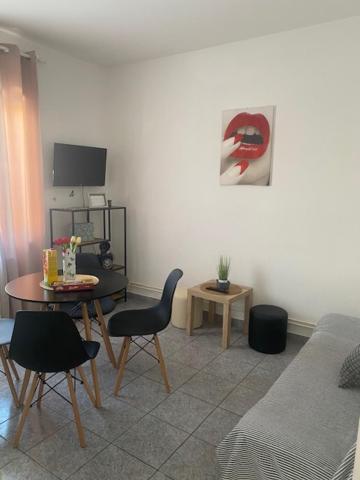 Apartmani Tariba Banjol Exterior foto